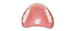 レジン床義歯　イメージ
